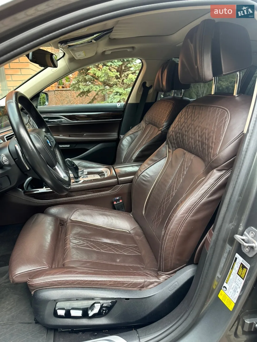 2015 BMW 7er - мініатюра 18