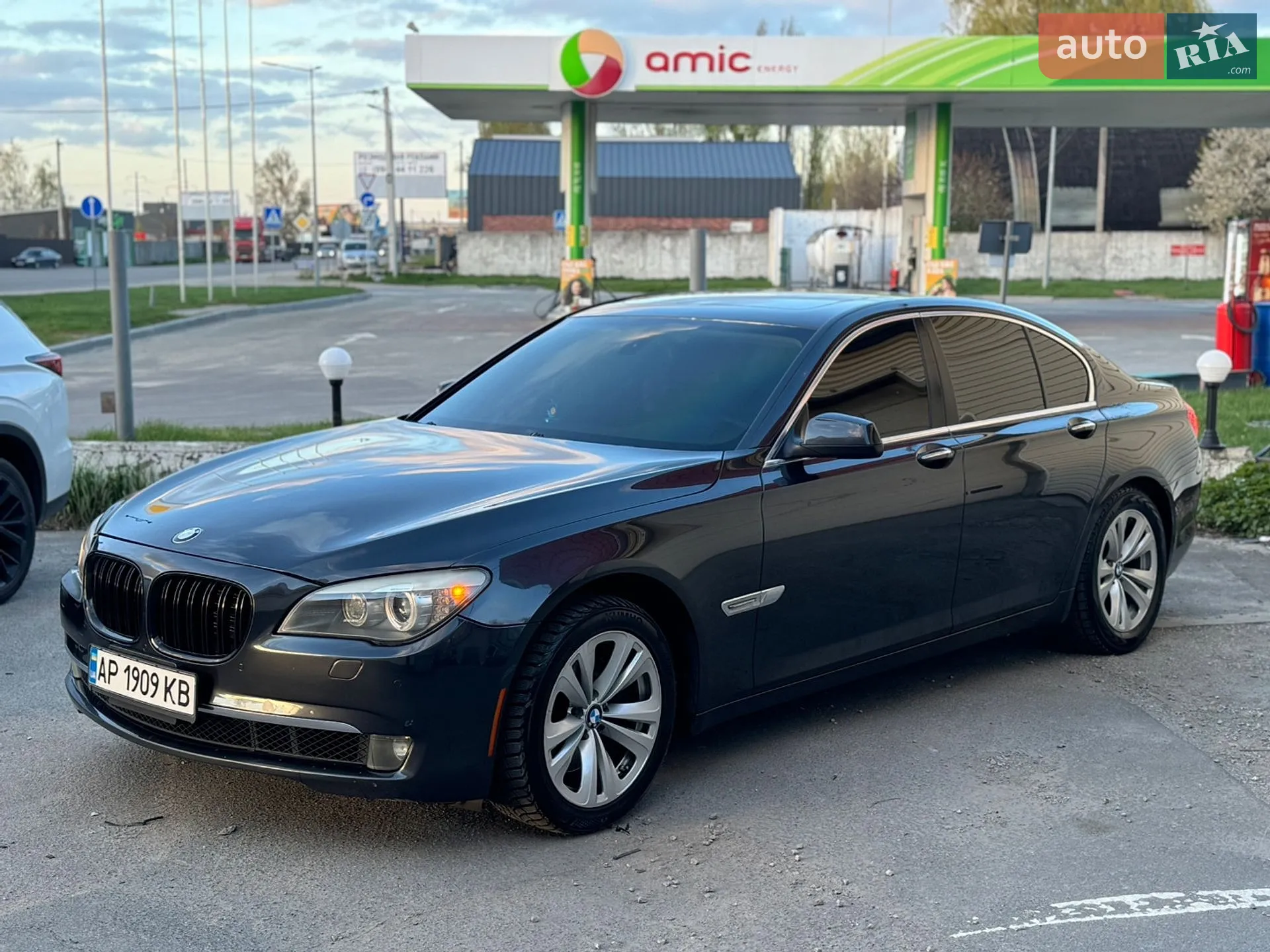 2010 BMW 7er - мініатюра 5