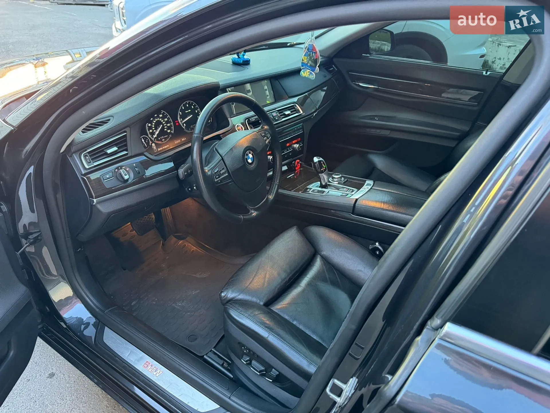 2010 BMW 7er - мініатюра 23