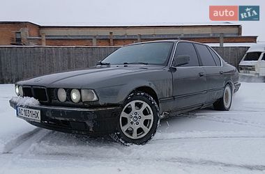 Седан BMW 7 Series 1987 в Владимире