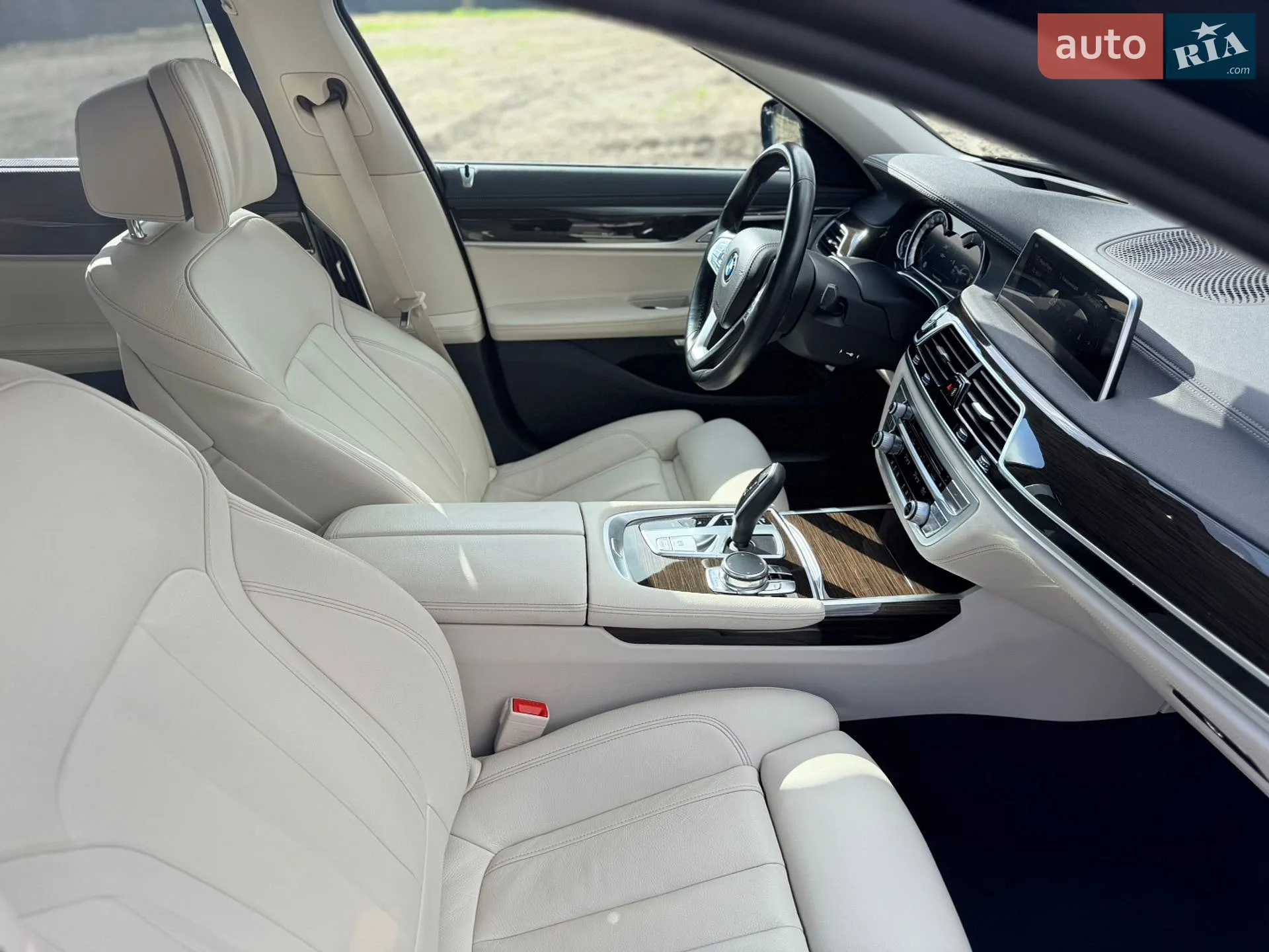 2017 BMW 7er - мініатюра 12