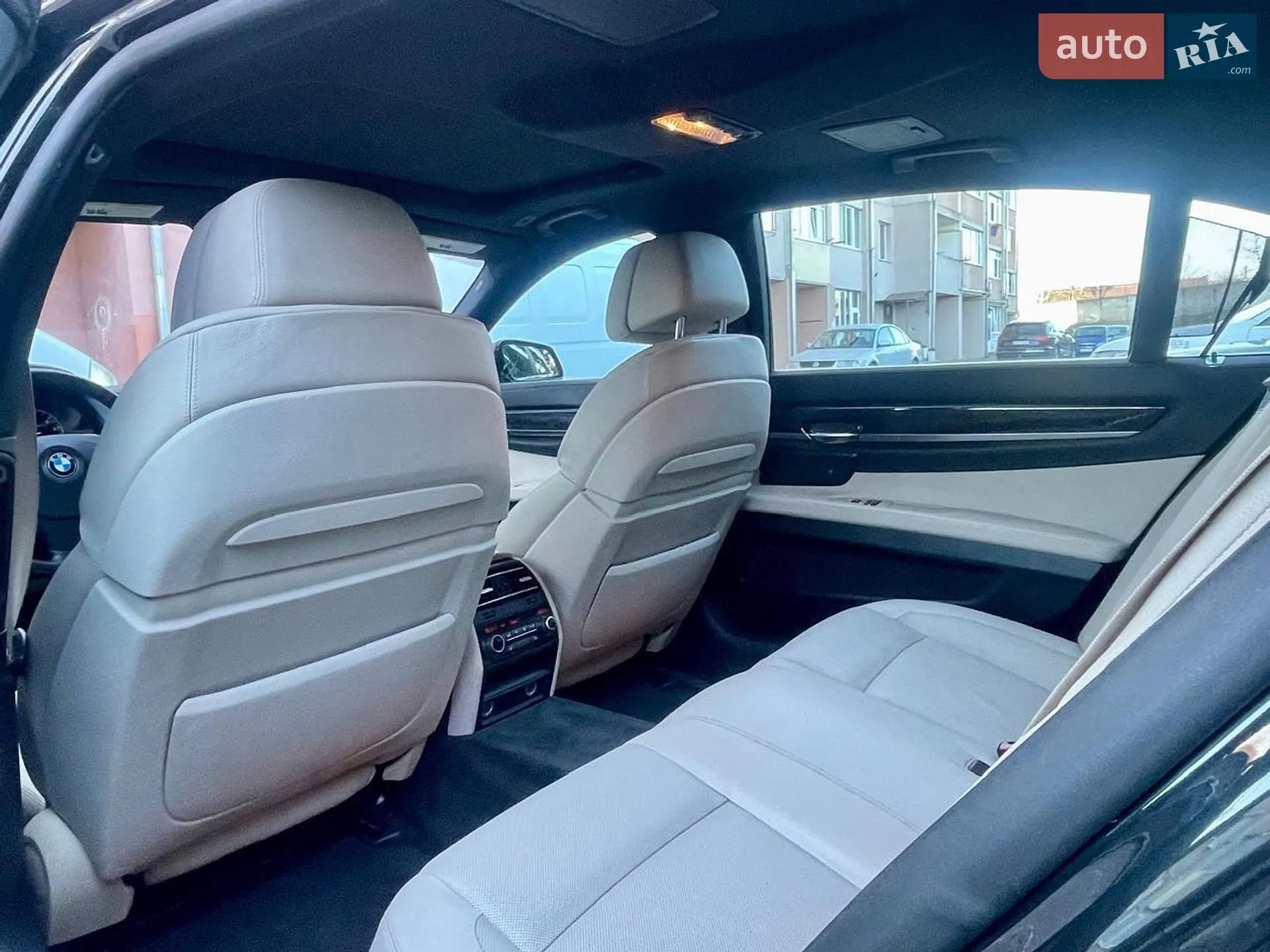 2011 BMW 7er - мініатюра 16