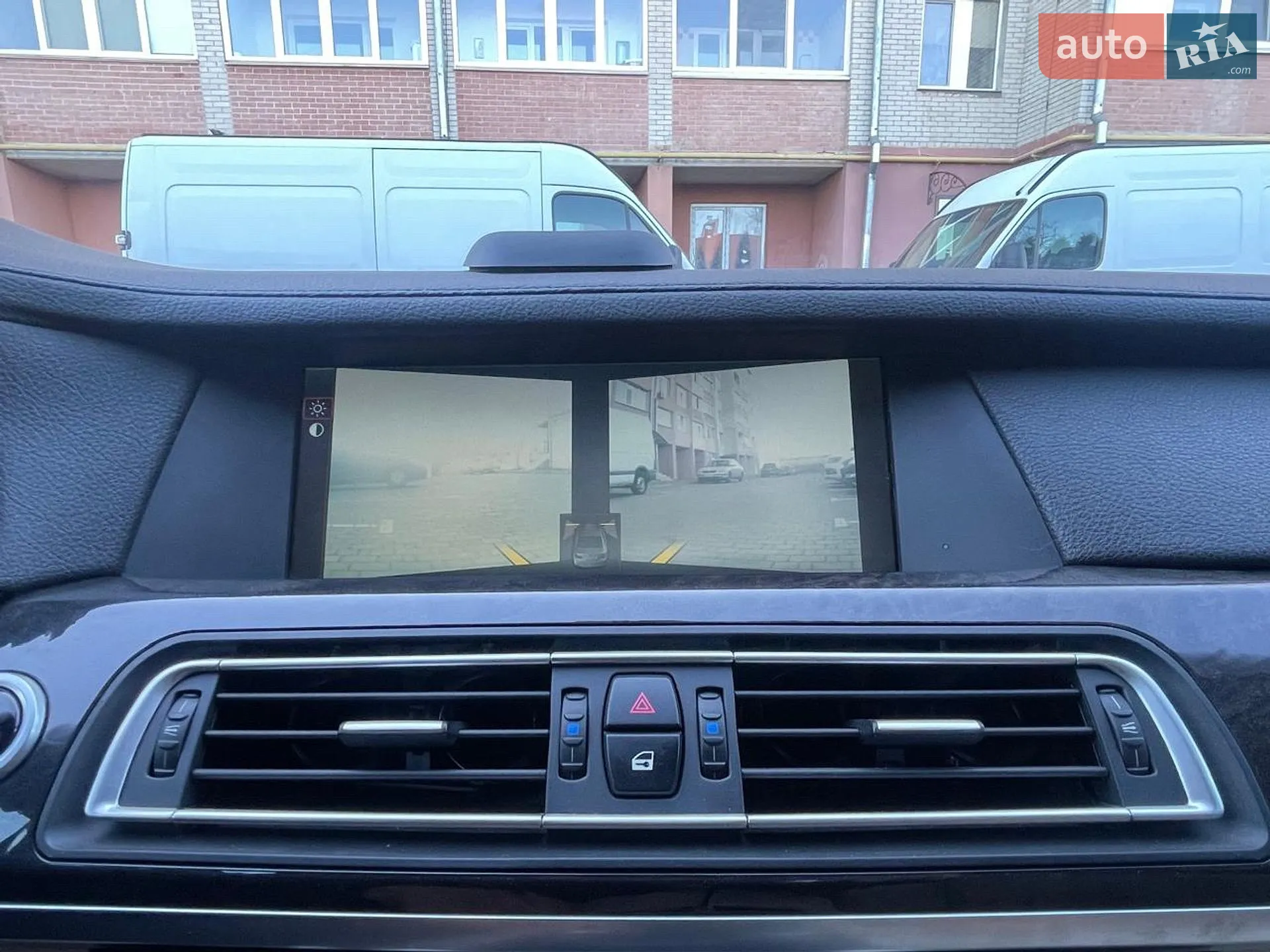 2011 BMW 7er - мініатюра 24