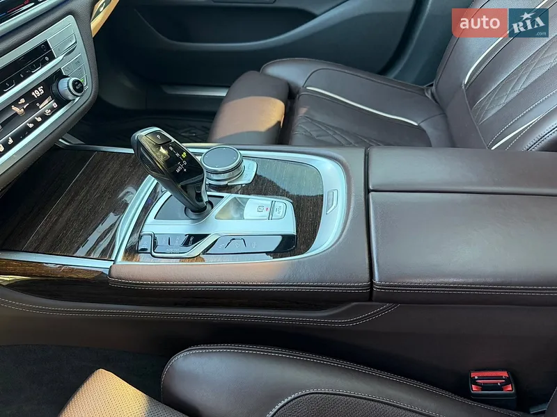 BMW 7 Series 2021 VIN WBA7T2C08NCH67971 фото оголошення 29 з 94