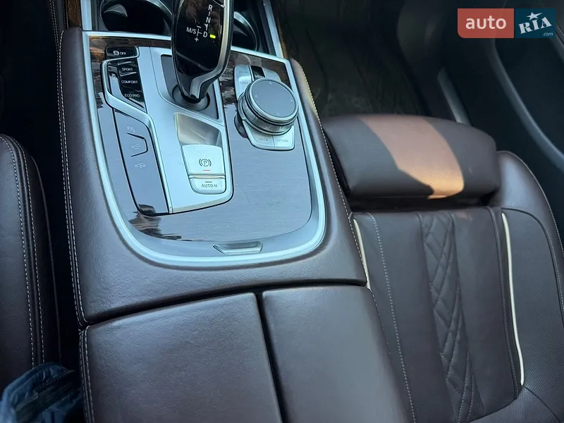 BMW 7 Series 2021 VIN WBA7T2C08NCH67971 фото оголошення 38 з 94