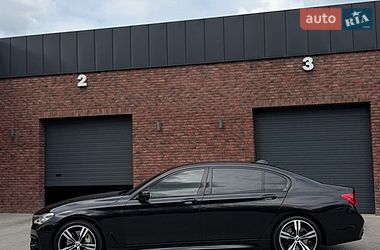 Седан BMW 7 Series 2017 в Хмельницькому