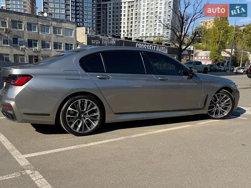 BMW 7 Series 2021 VIN WBA7T2C08NCH67971 фото оголошення 10 з 94