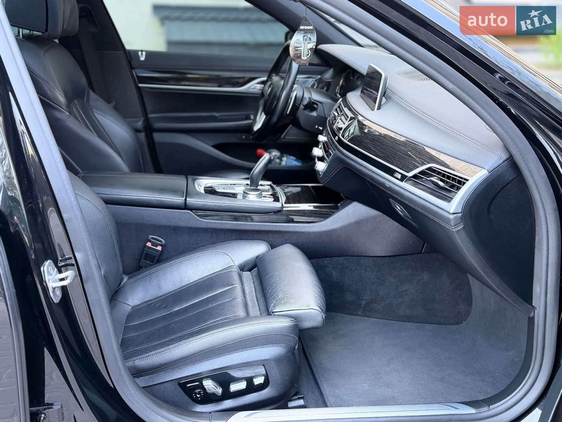 2018 BMW 7er - мініатюра 16