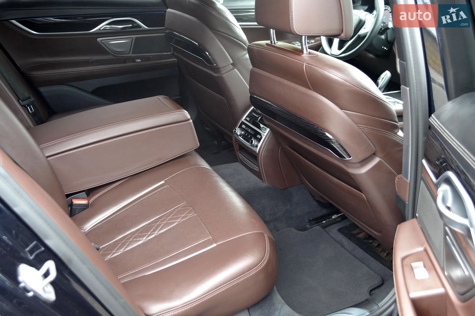 2017 BMW 7er - мініатюра 38