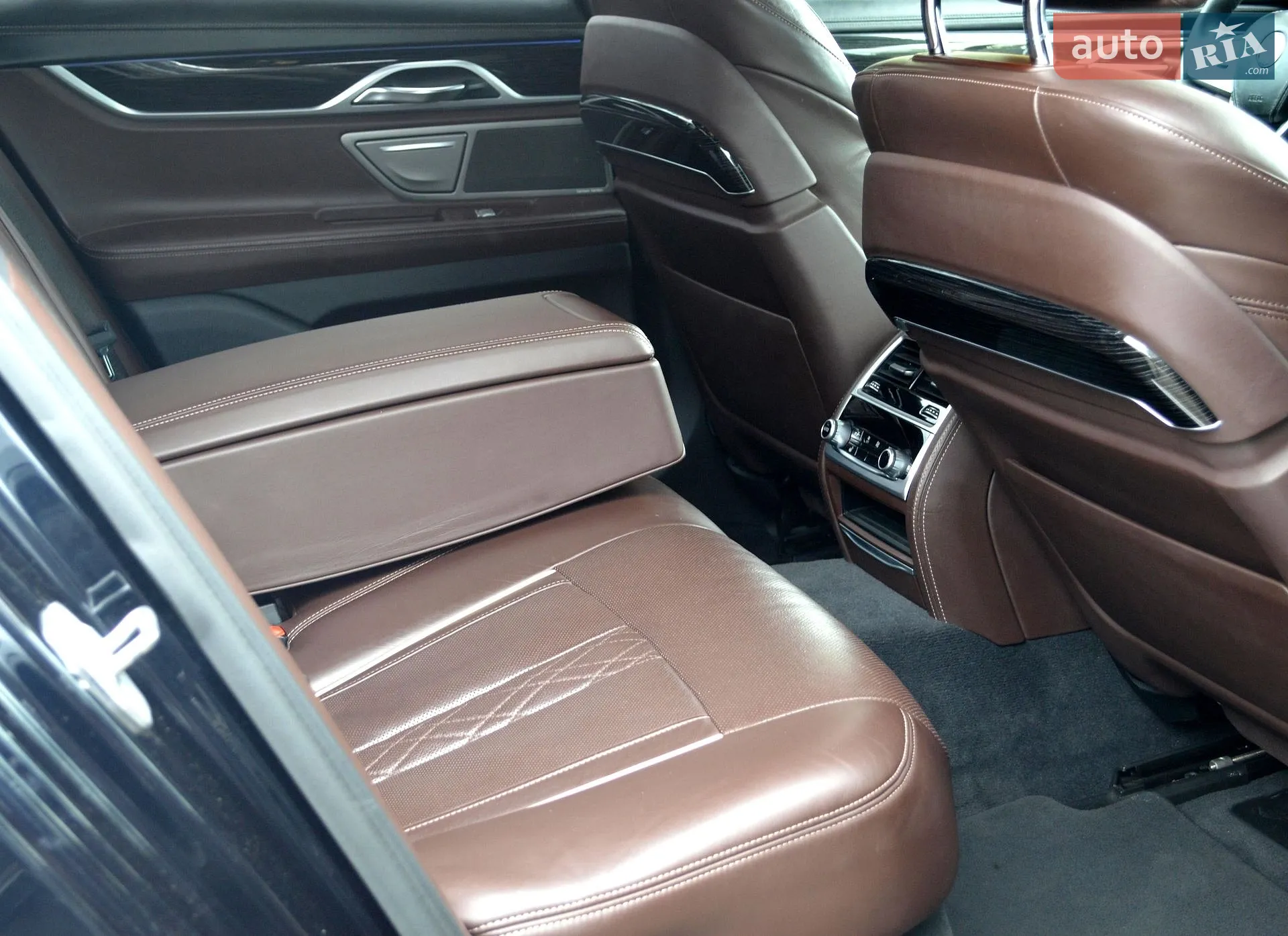 2017 BMW 7er - мініатюра 41