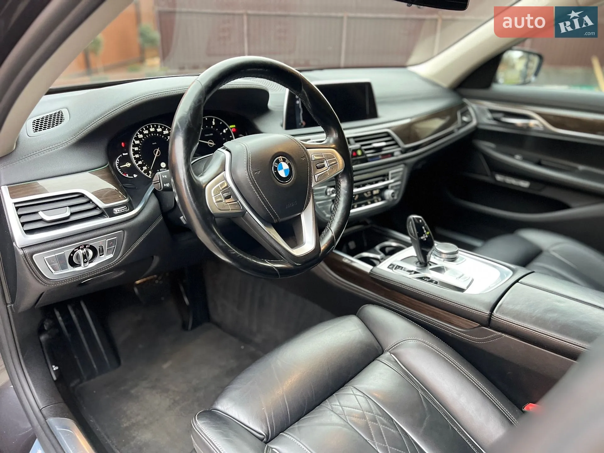 2016 BMW 7er - мініатюра 18
