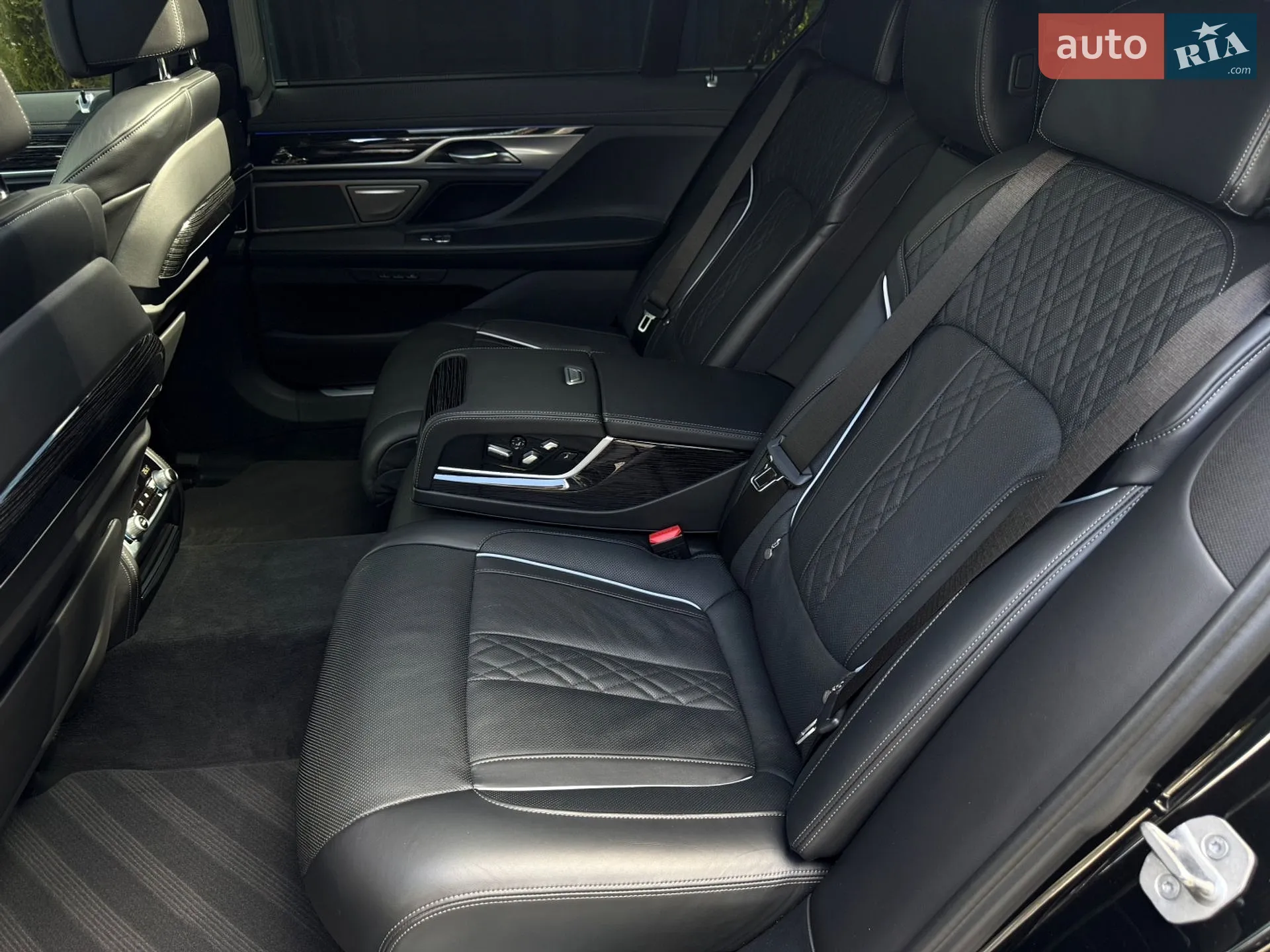 2022 BMW 7er - мініатюра 23