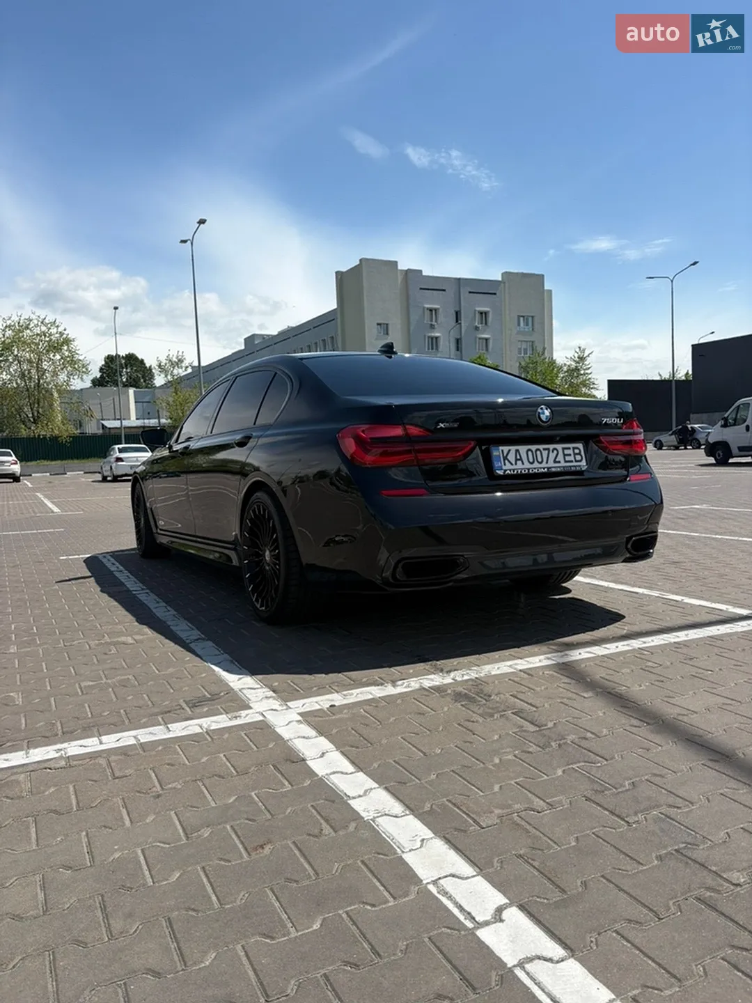 2015 BMW 7er - мініатюра 3