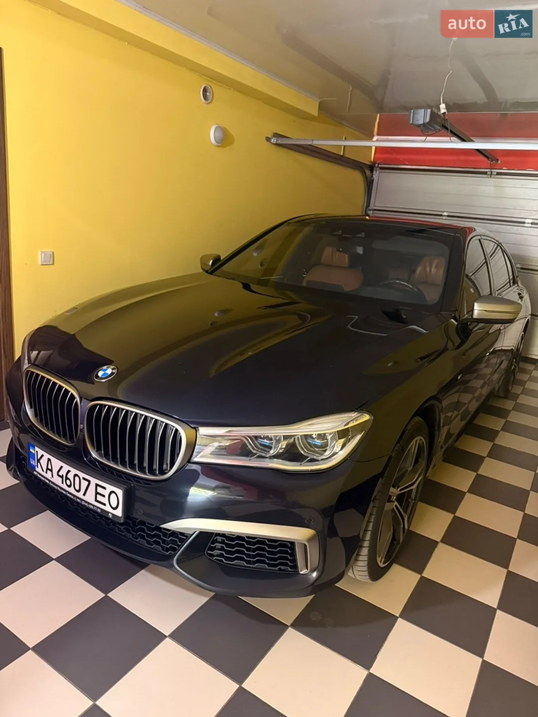 2017 BMW 7er - мініатюра 16