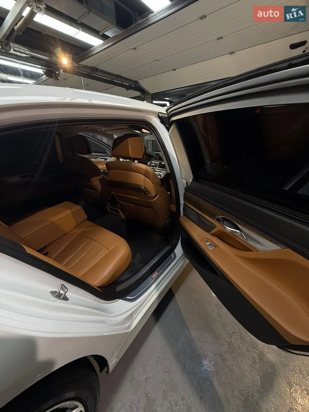 2015 BMW 7er - мініатюра 13