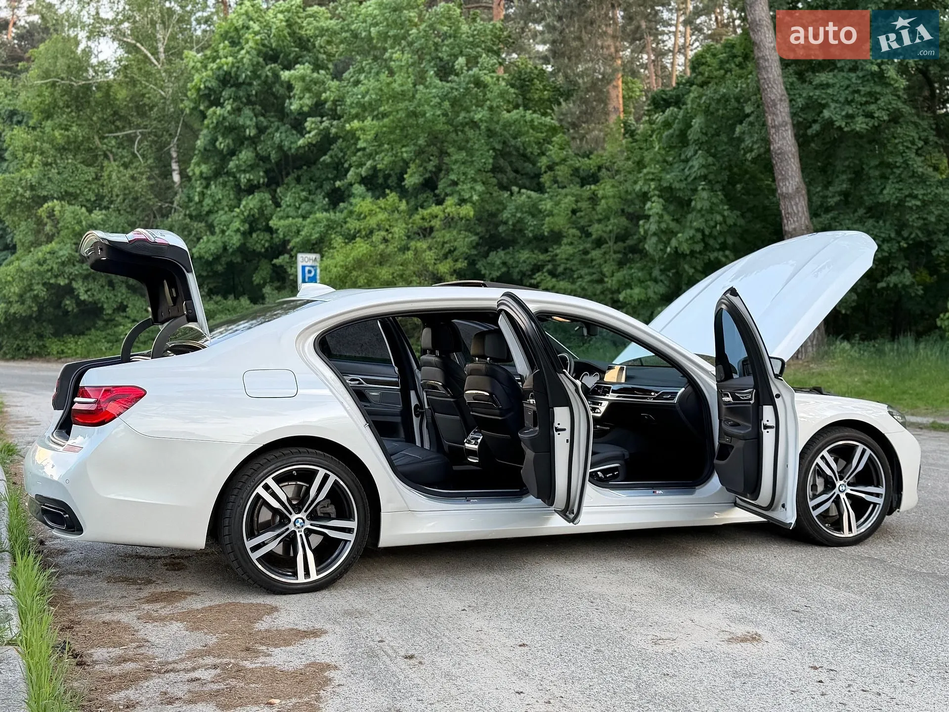 2016 BMW 7er - мініатюра 16