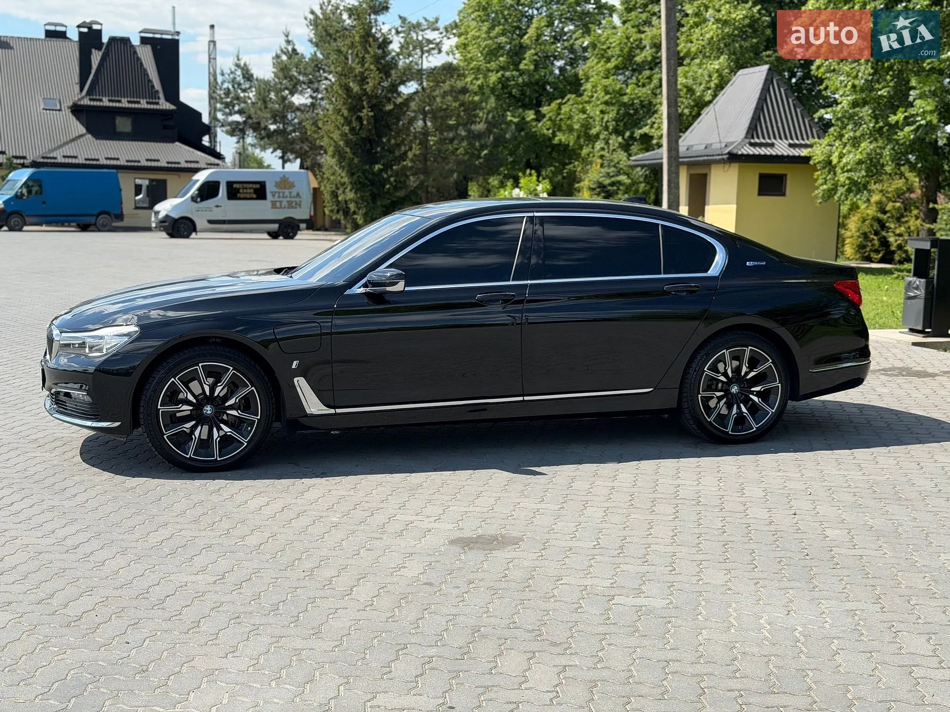 2017 BMW 7er - мініатюра 4