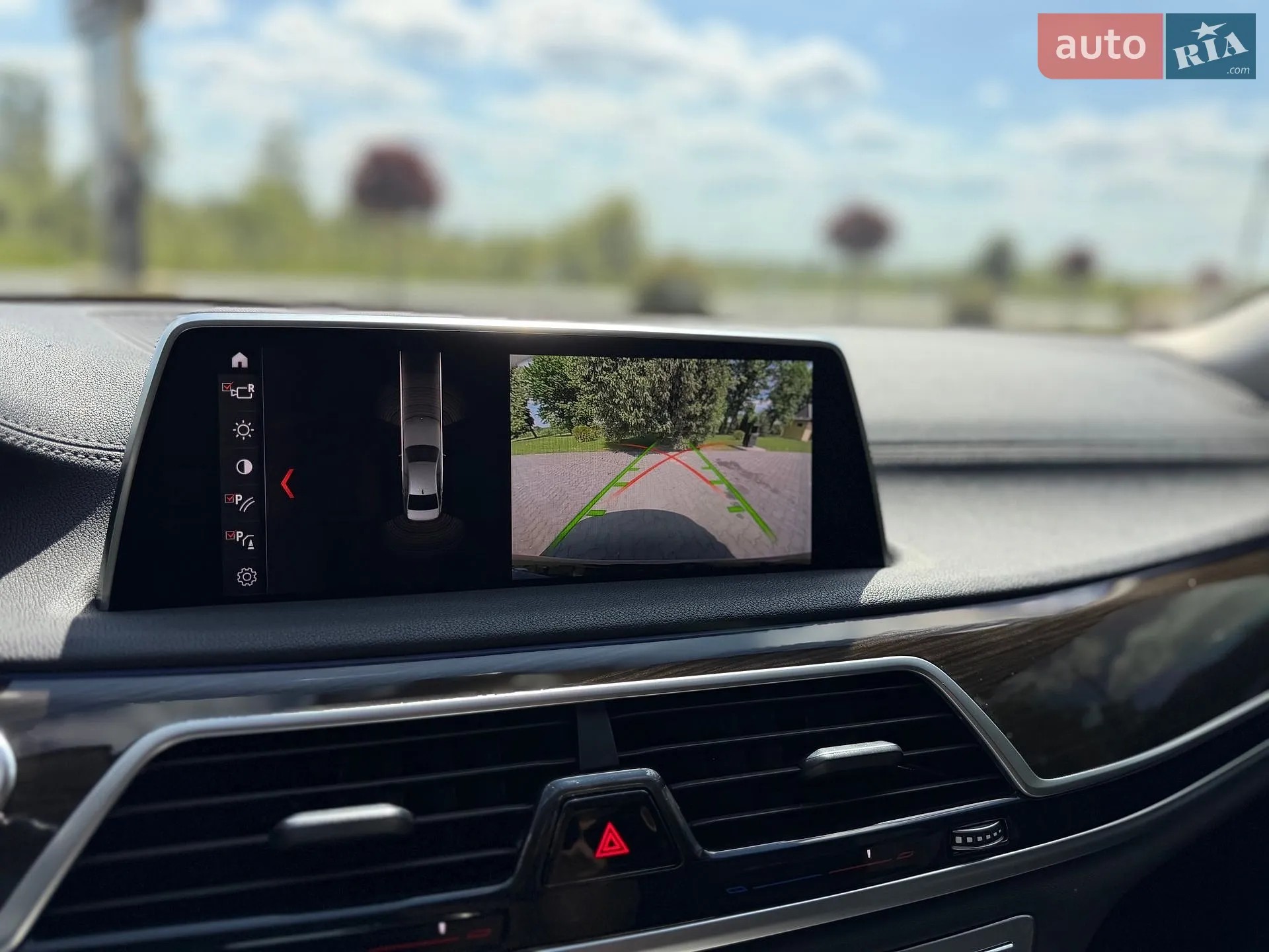 2017 BMW 7er - мініатюра 31