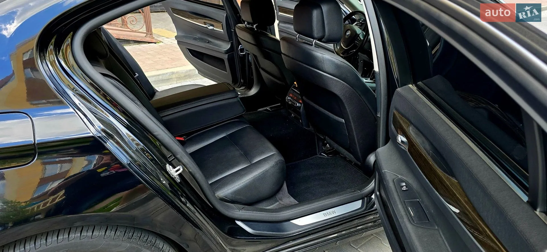 2012 BMW 7er - мініатюра 16