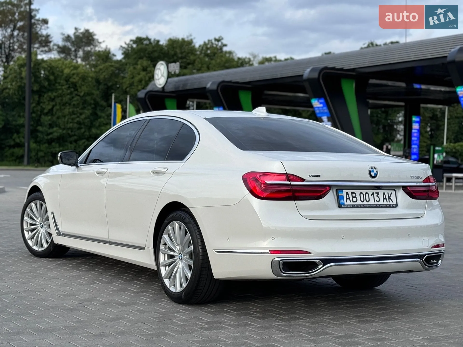 2016 BMW 7er - мініатюра 4