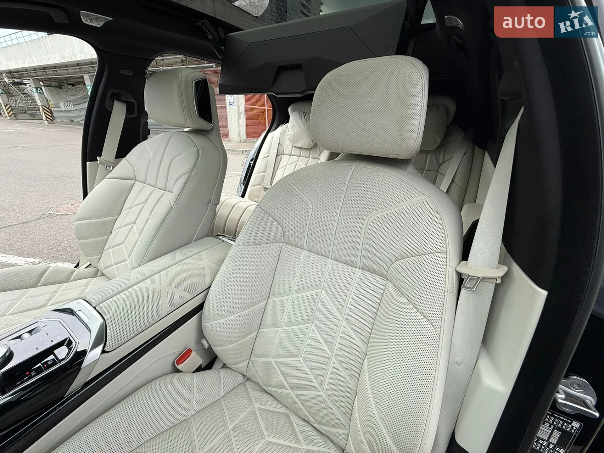 2024 BMW 7er - мініатюра 48