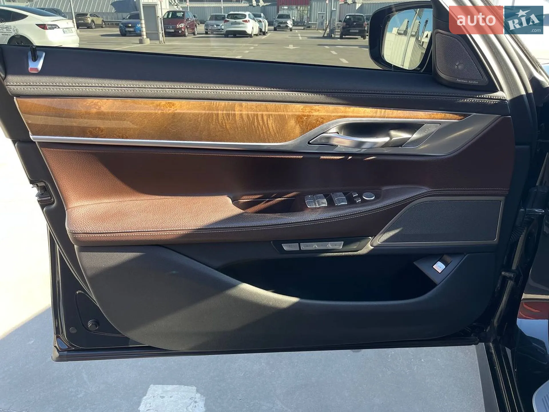 2016 BMW 7er - мініатюра 17