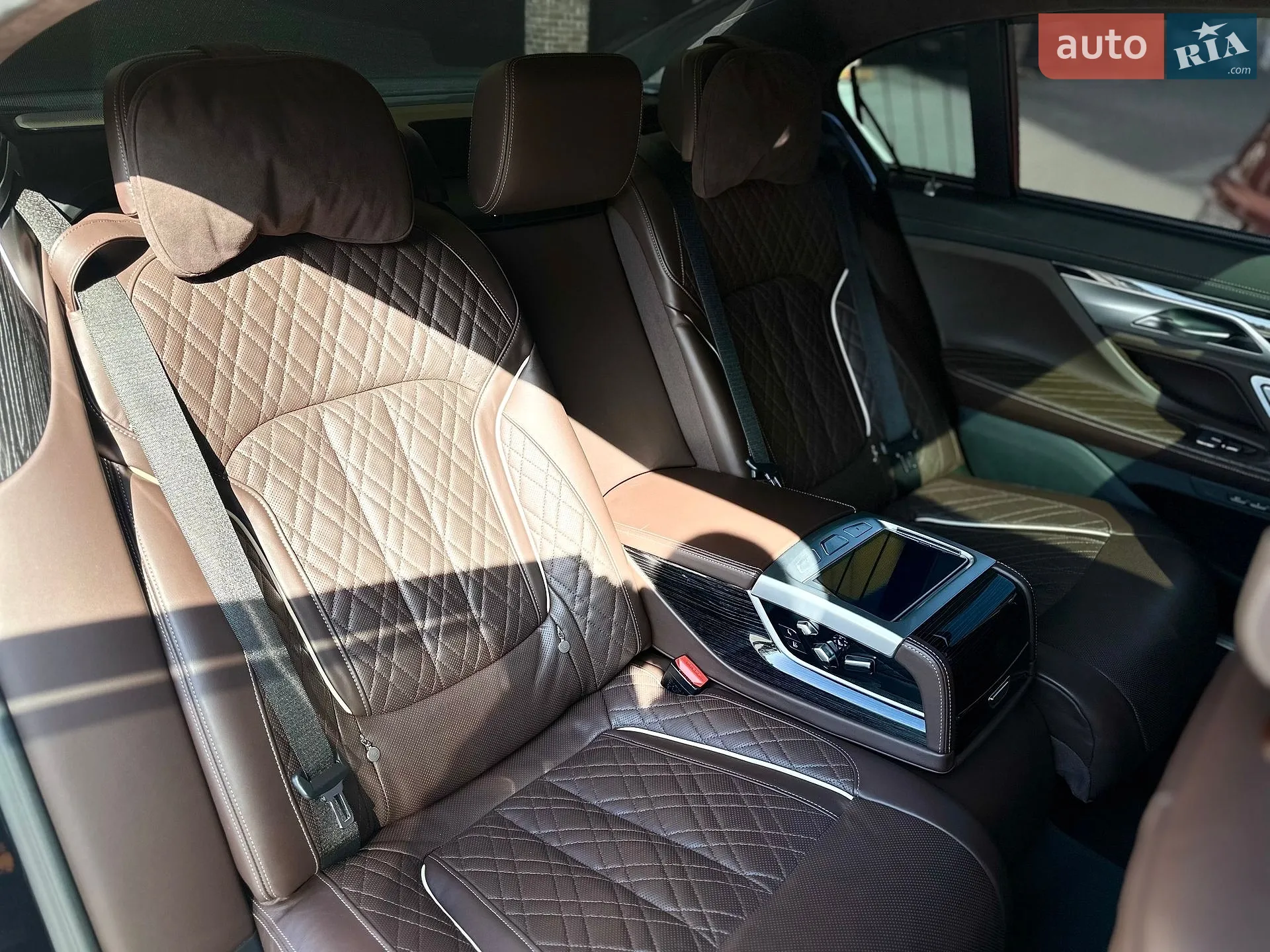 2021 BMW 7er - мініатюра 12