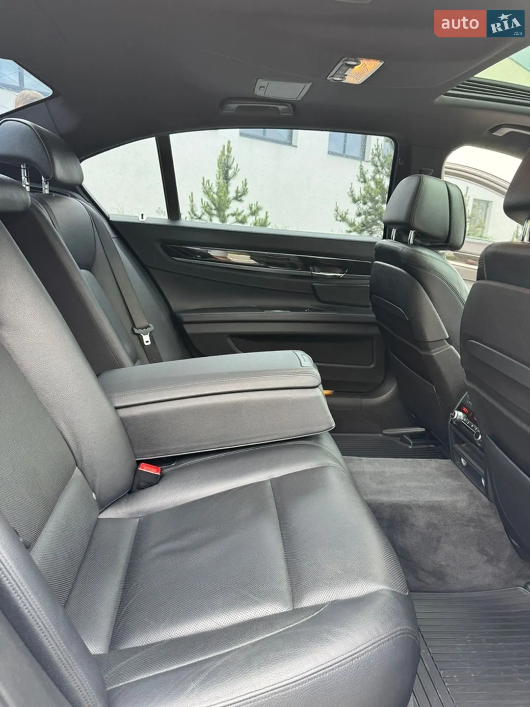 2013 BMW 7er - мініатюра 12