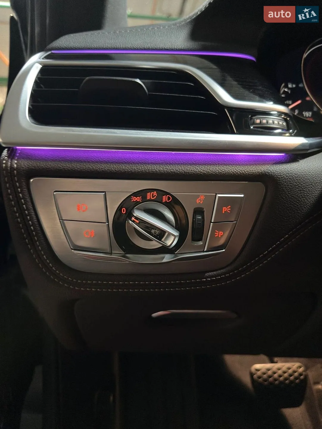 2015 BMW 7er - мініатюра 32