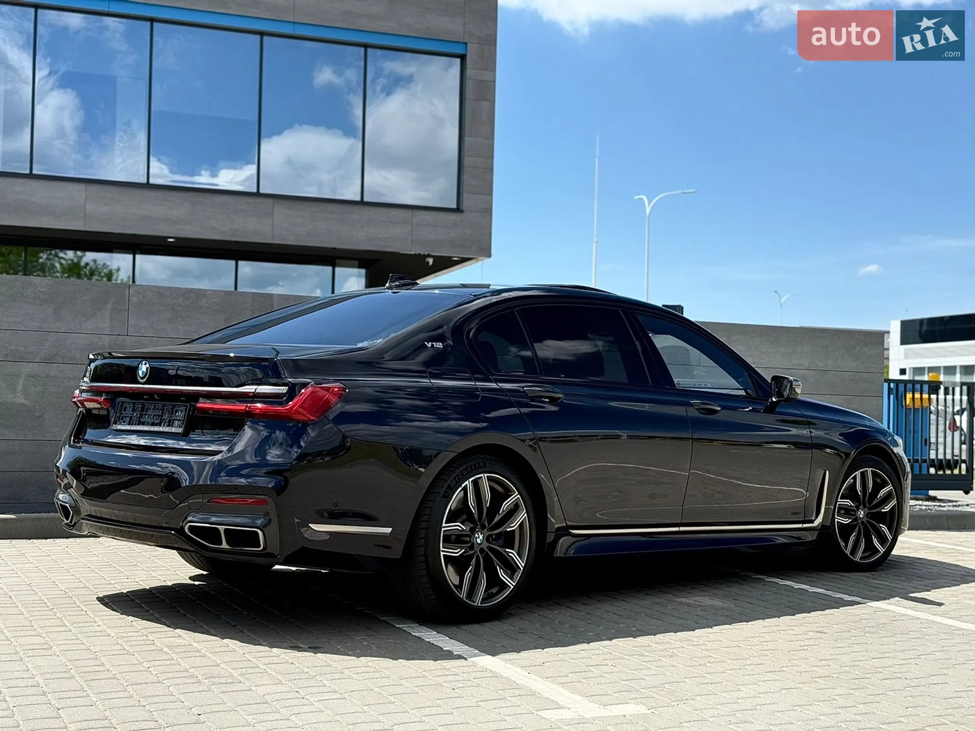 2021 BMW 7er - мініатюра 16