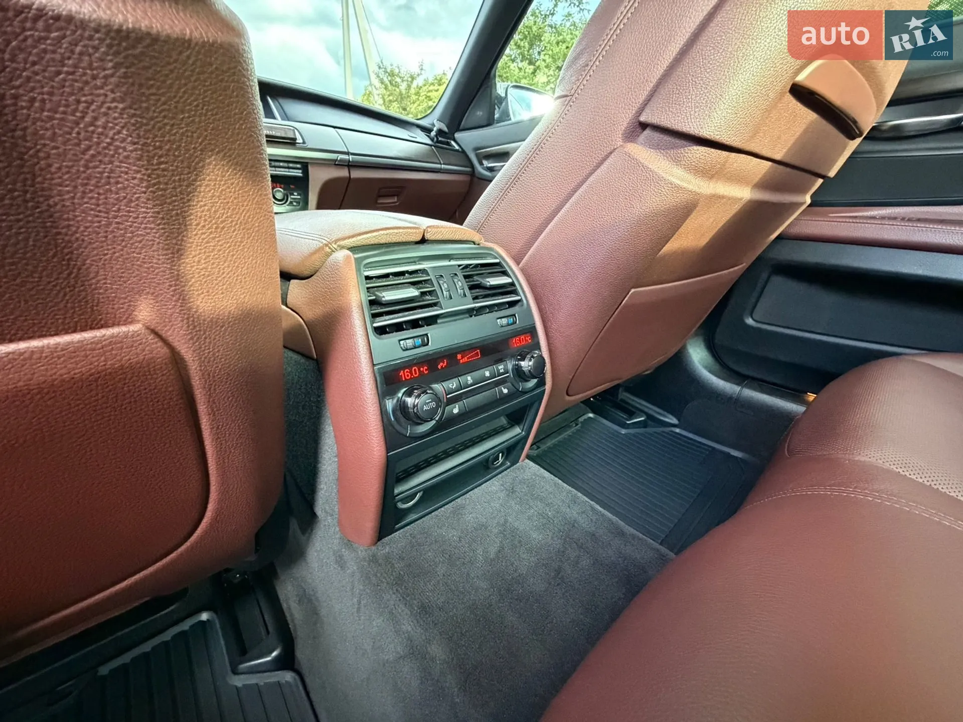 2012 BMW 7er - мініатюра 36