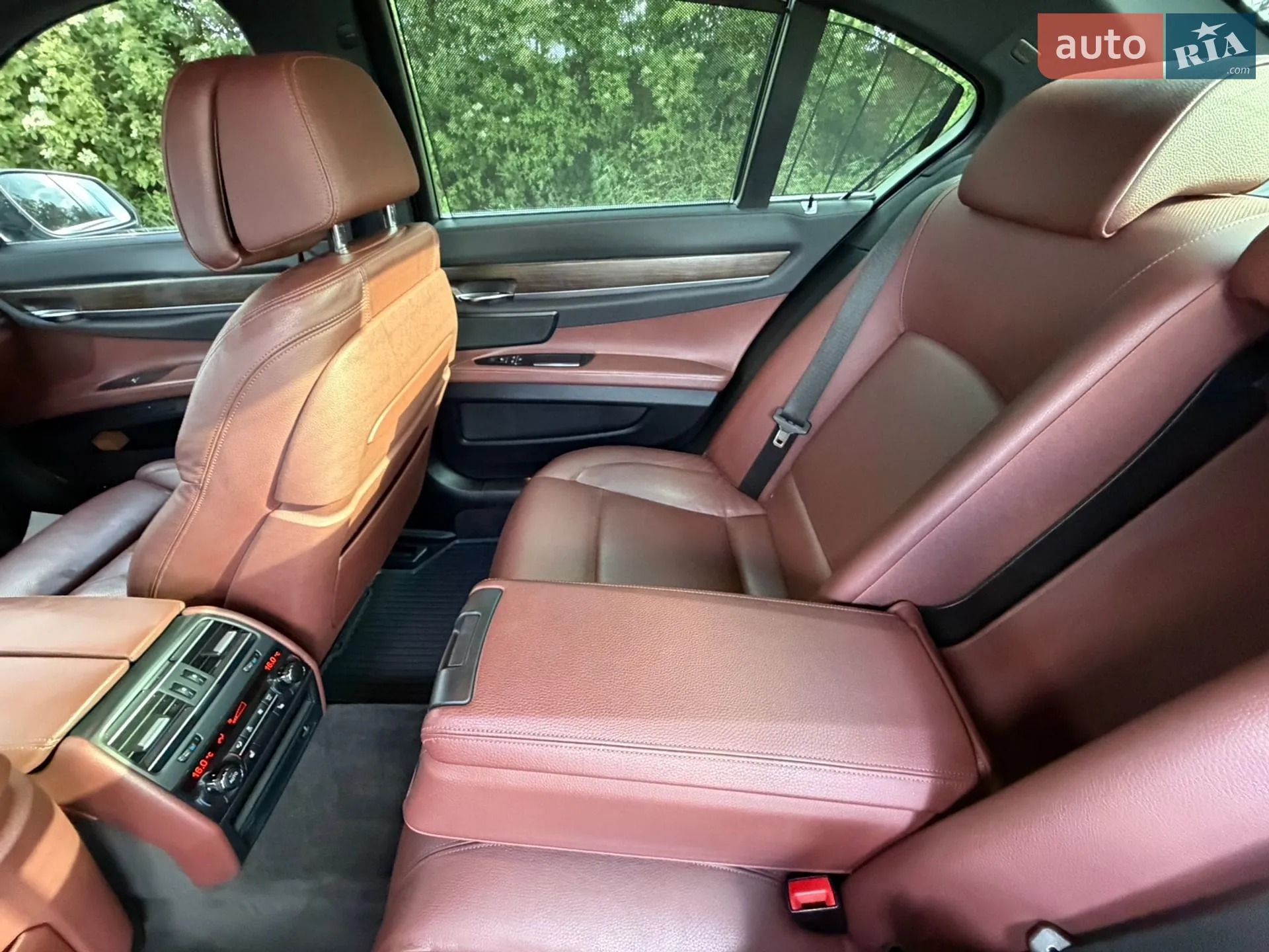2012 BMW 7er - мініатюра 37