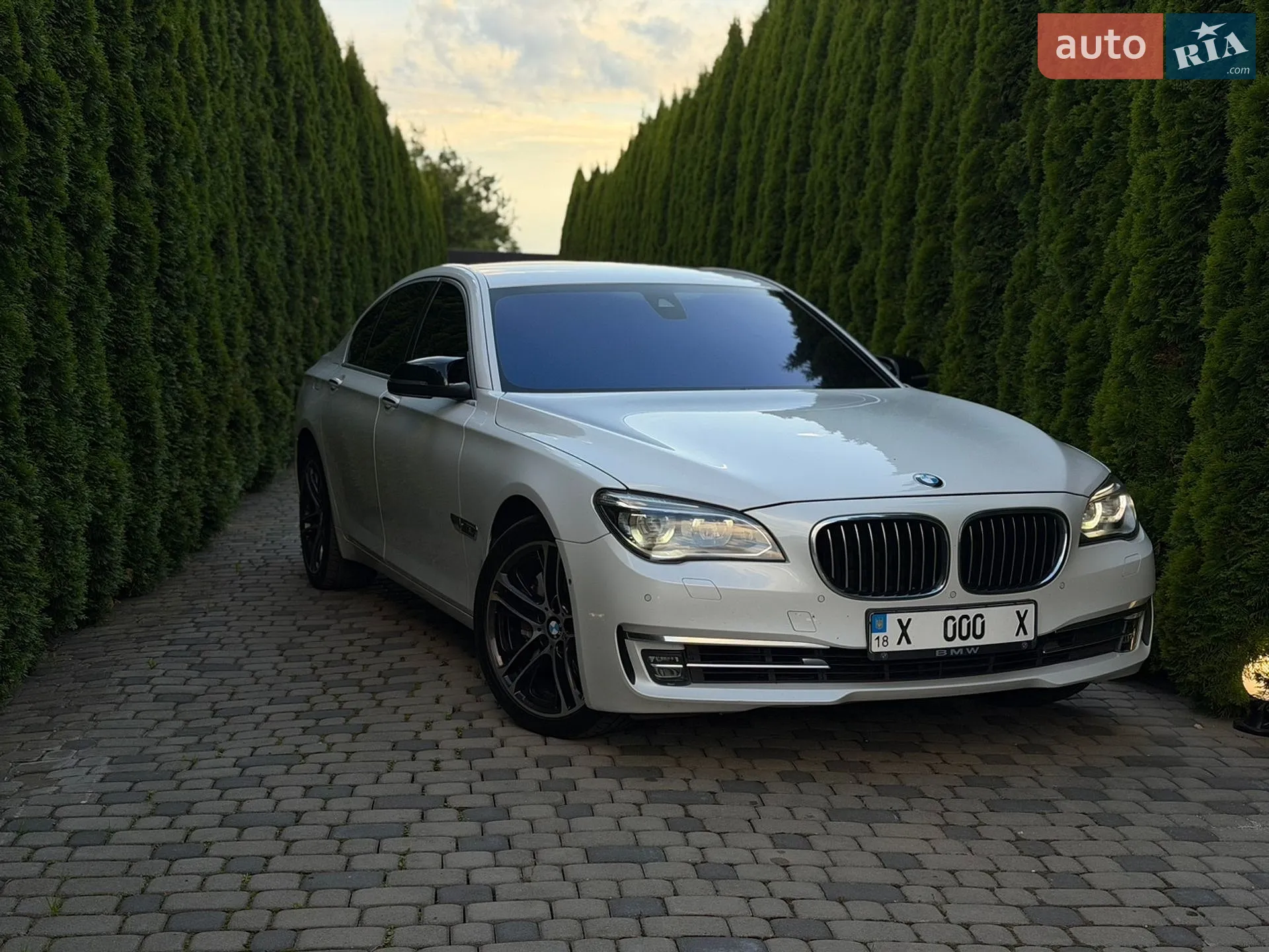 2012 BMW 7er - мініатюра 42