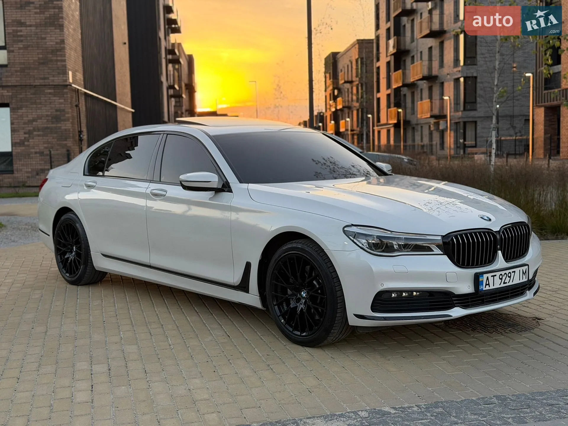 2015 BMW 7er - мініатюра 2