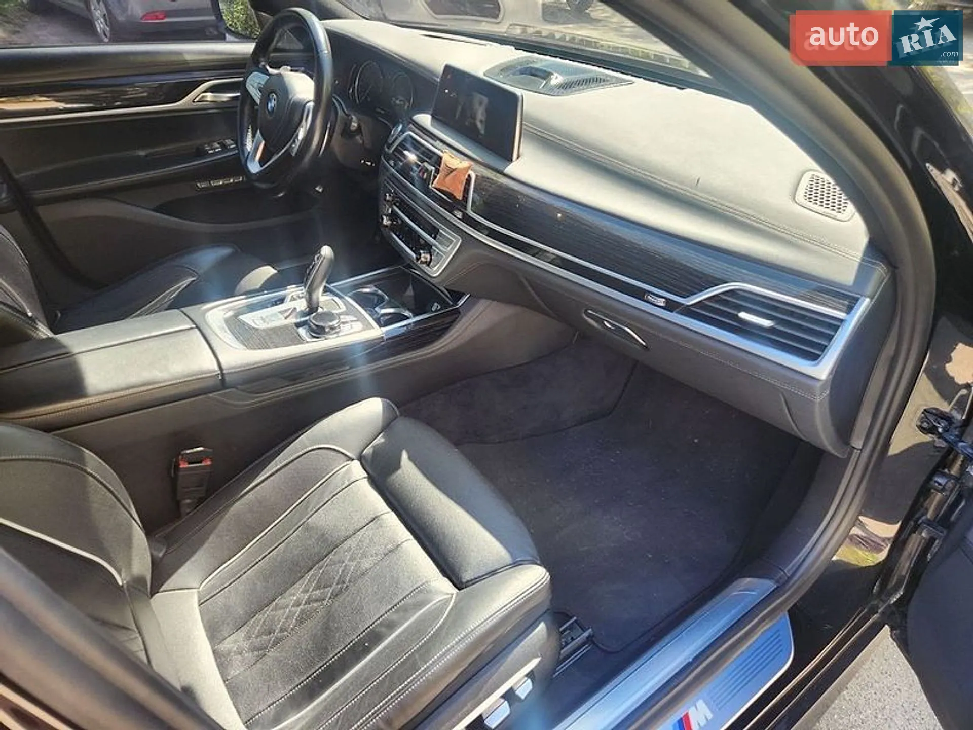 2017 BMW 7er - мініатюра 46