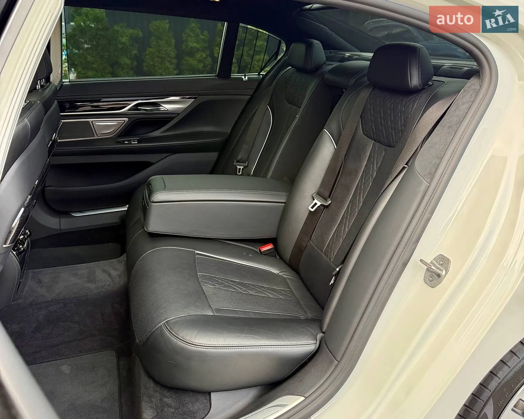 2016 BMW 7er - мініатюра 26