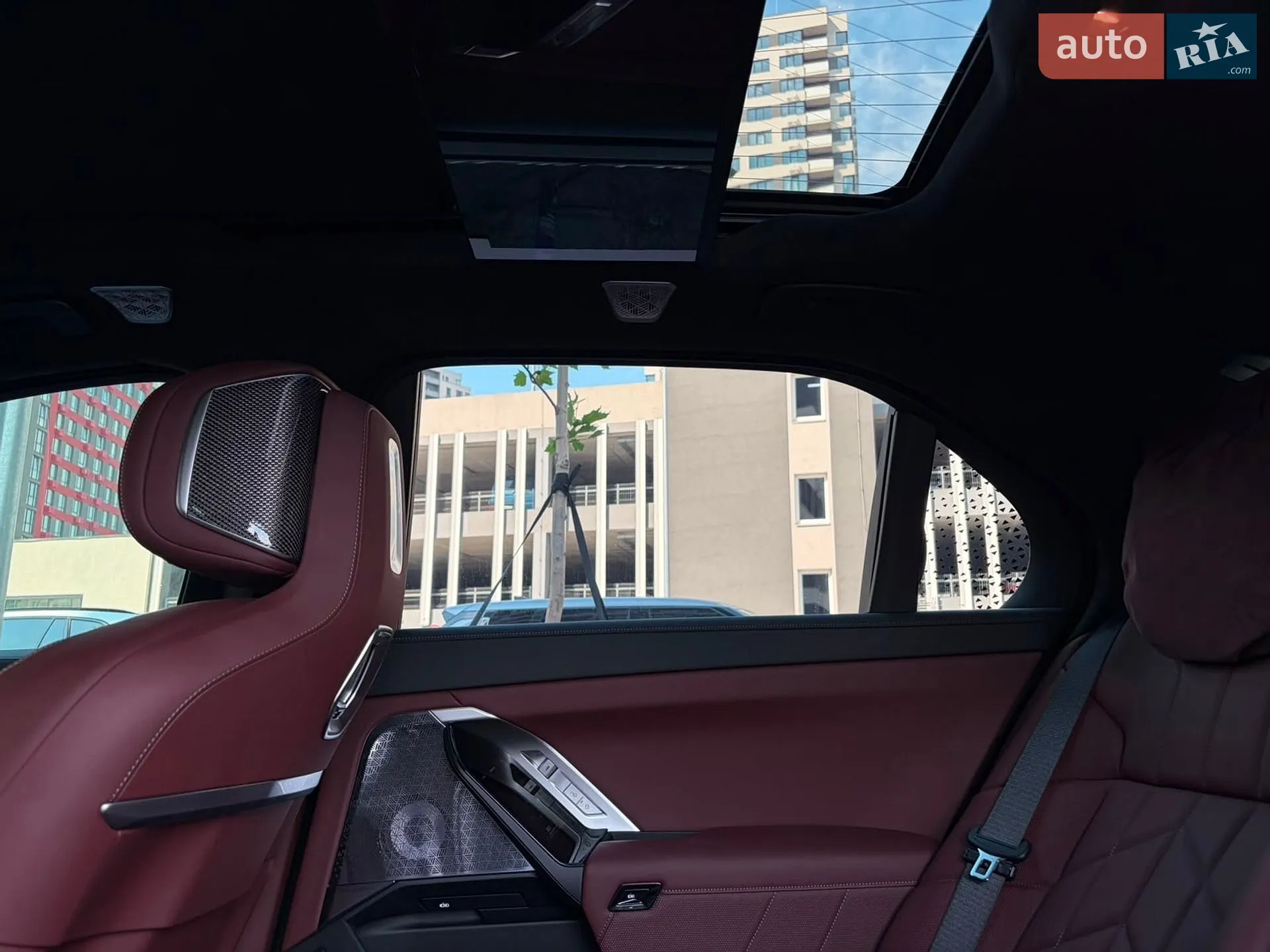 2025 BMW 7er - мініатюра 8