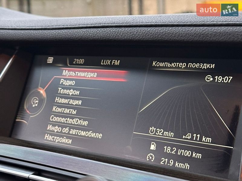 Седан BMW 7 Series 2015 в Львове