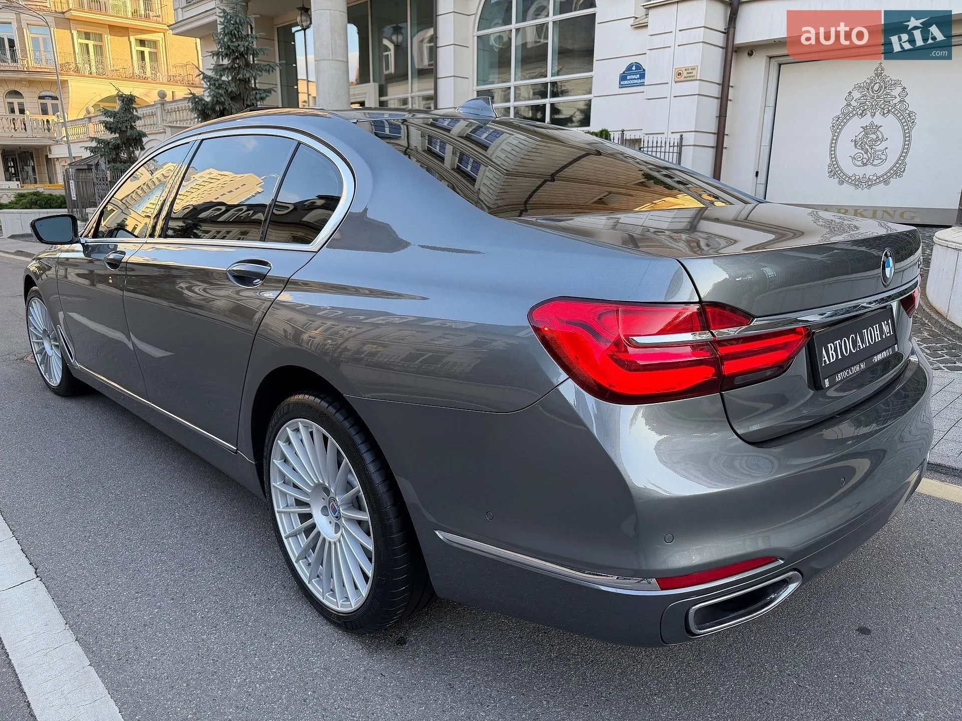 2017 BMW 7er - мініатюра 6