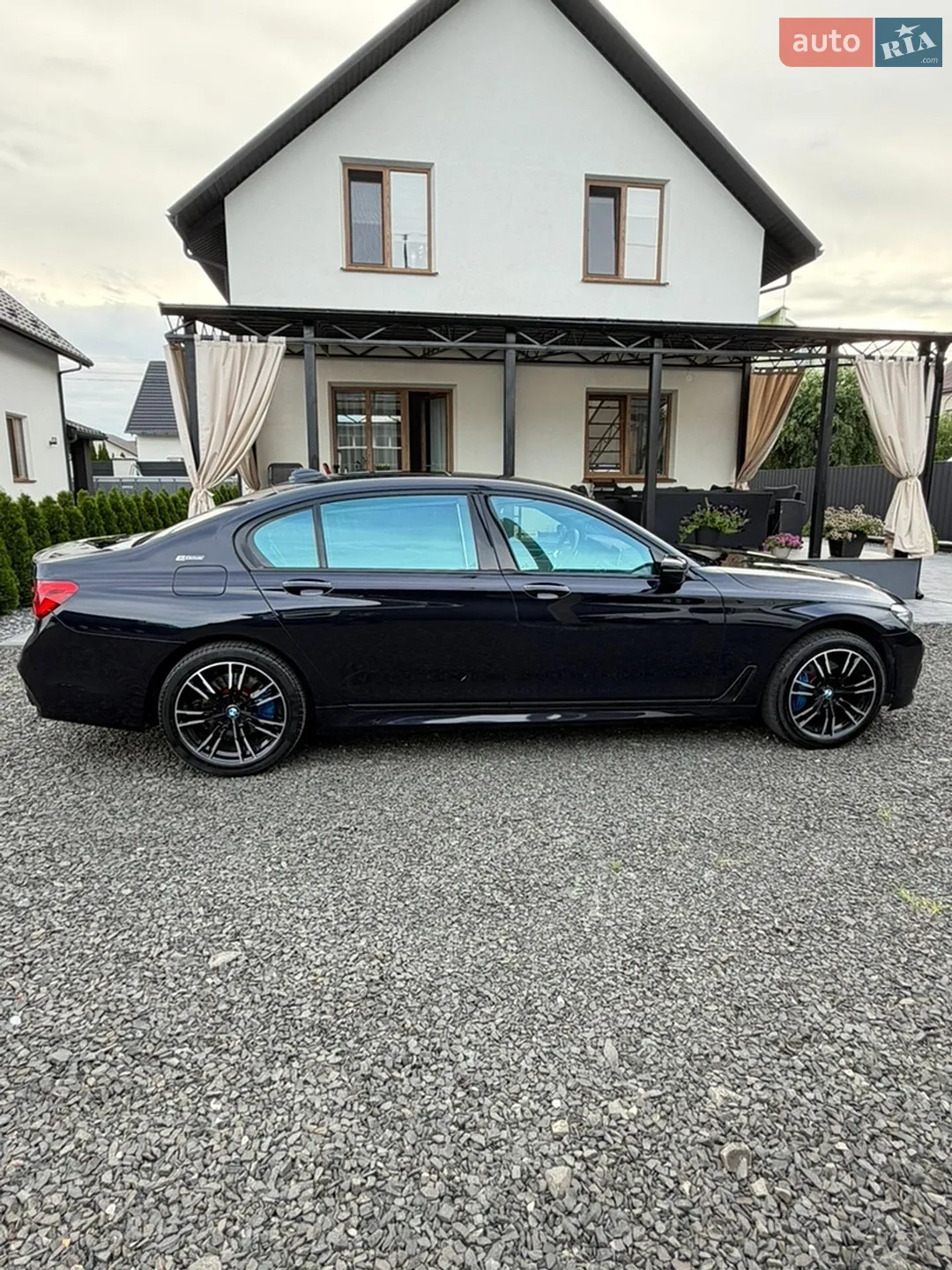 2017 BMW 7er - мініатюра 15