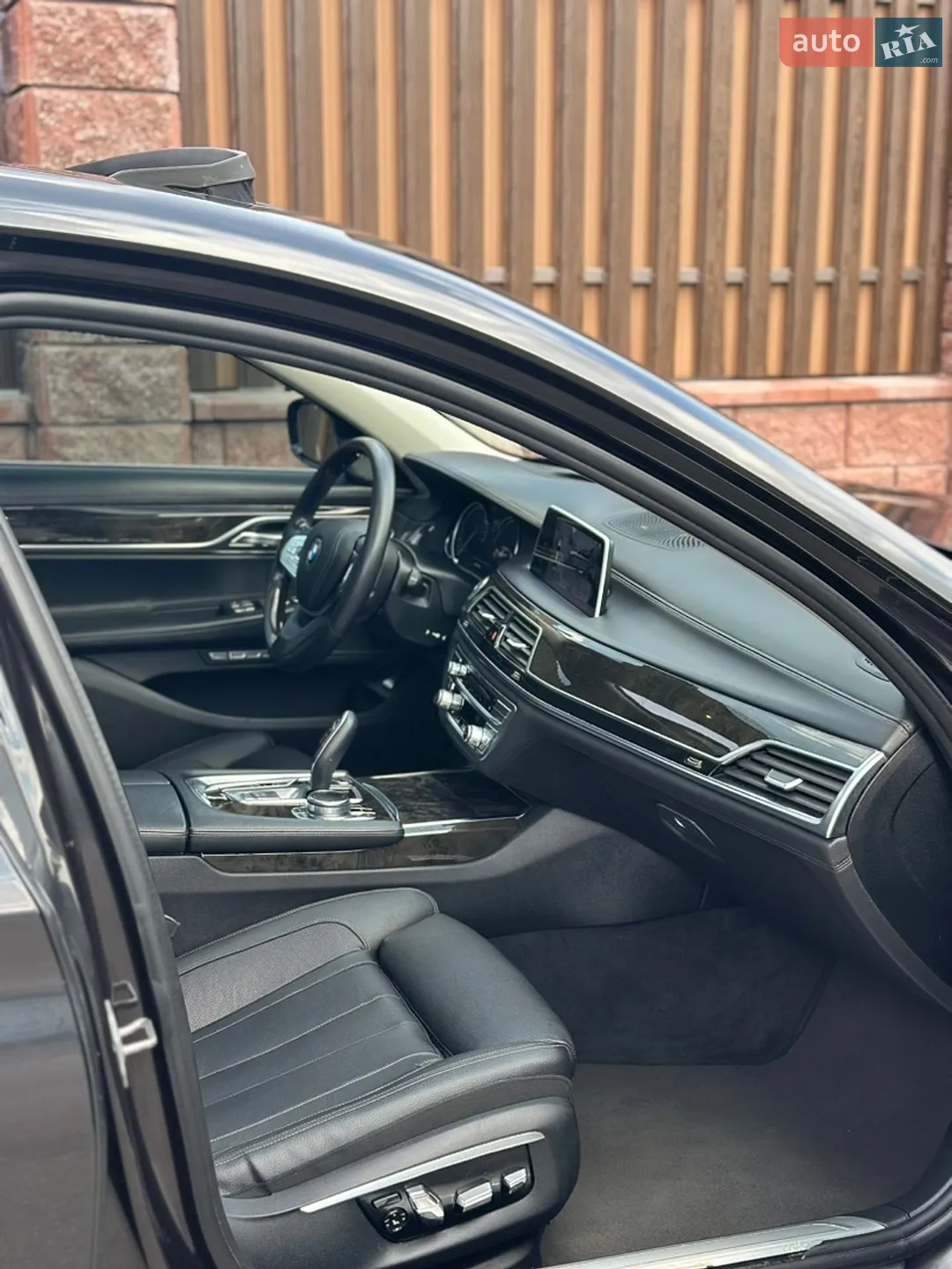 2015 BMW 7er - мініатюра 52