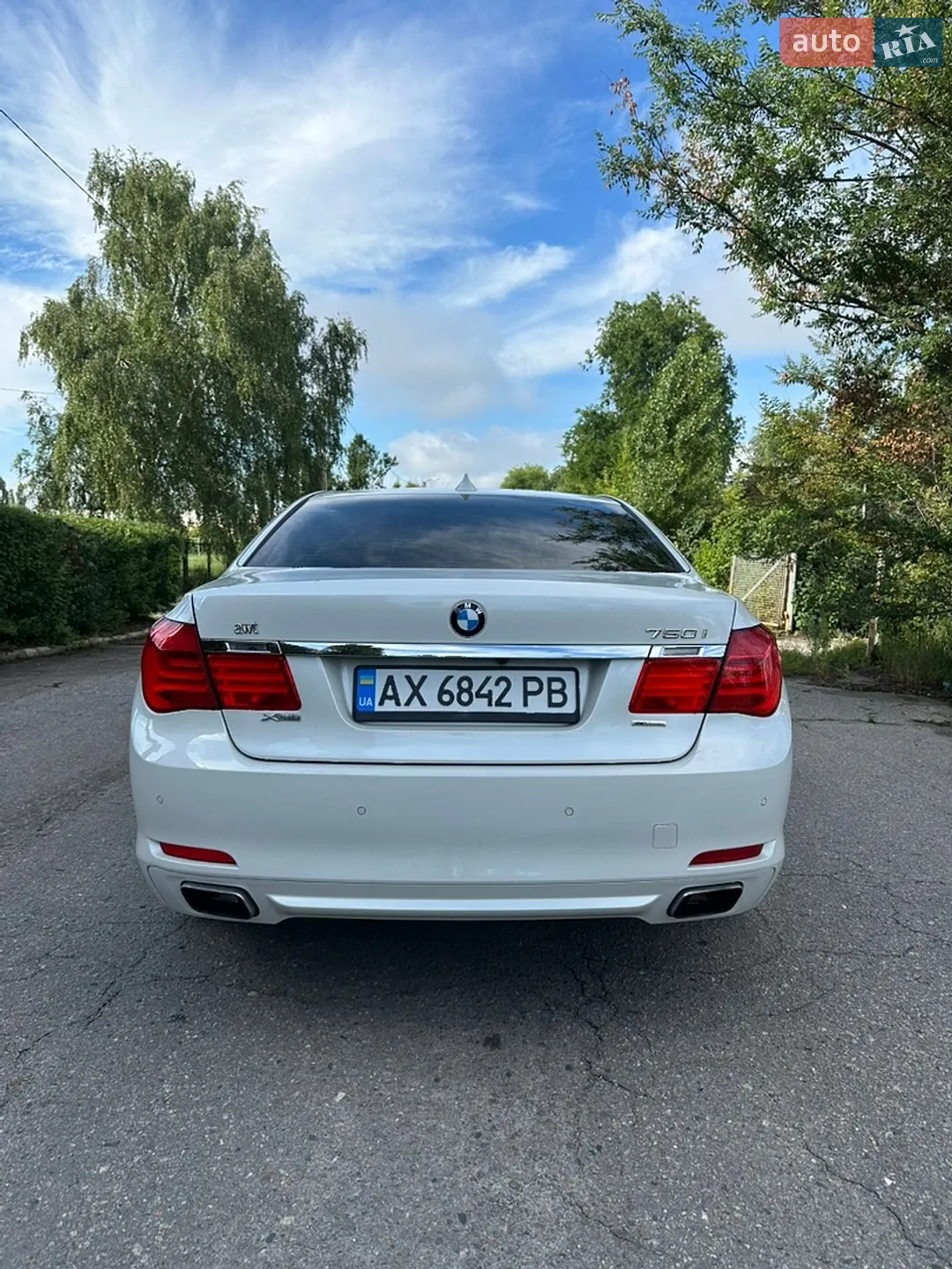 2011 BMW 7er - мініатюра 7