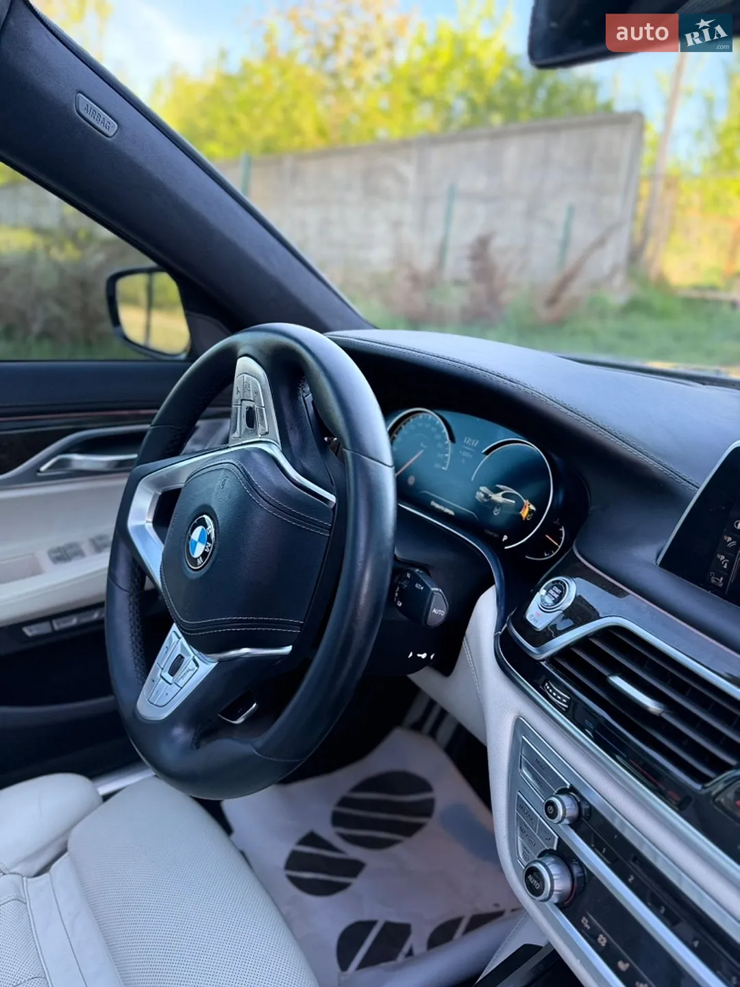 2016 BMW 7er - мініатюра 18
