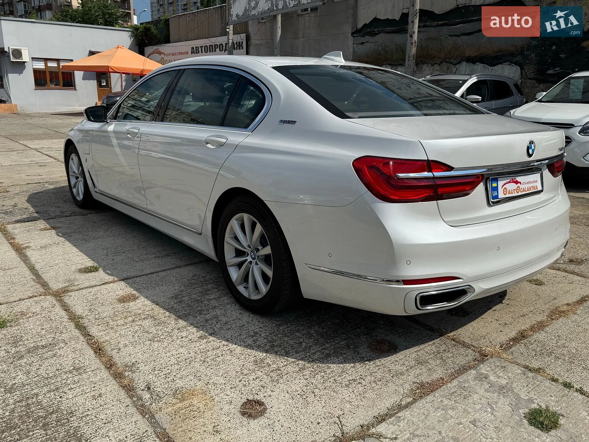 2017 BMW 7er - мініатюра 16