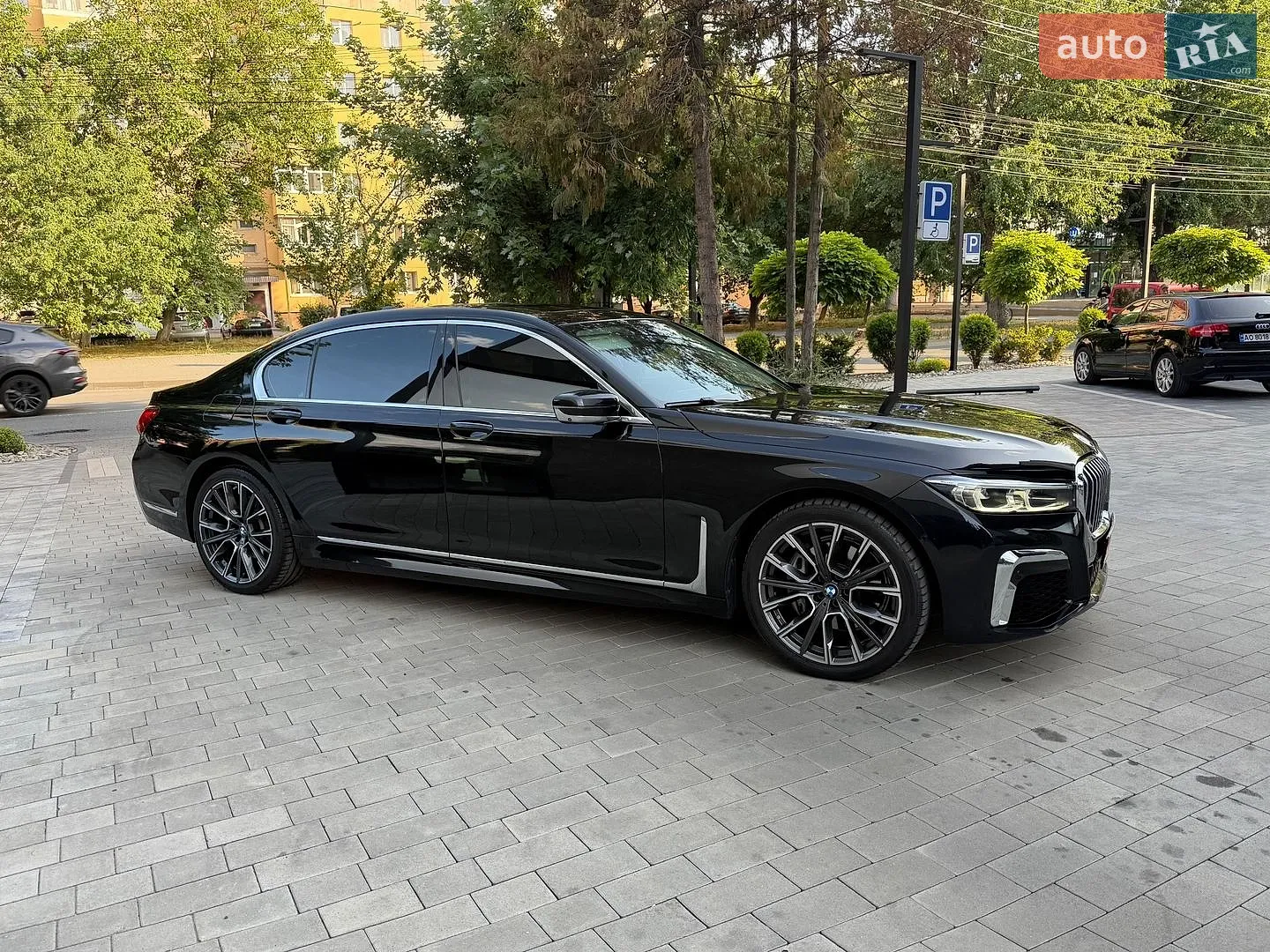 2019 BMW 7er - мініатюра 4