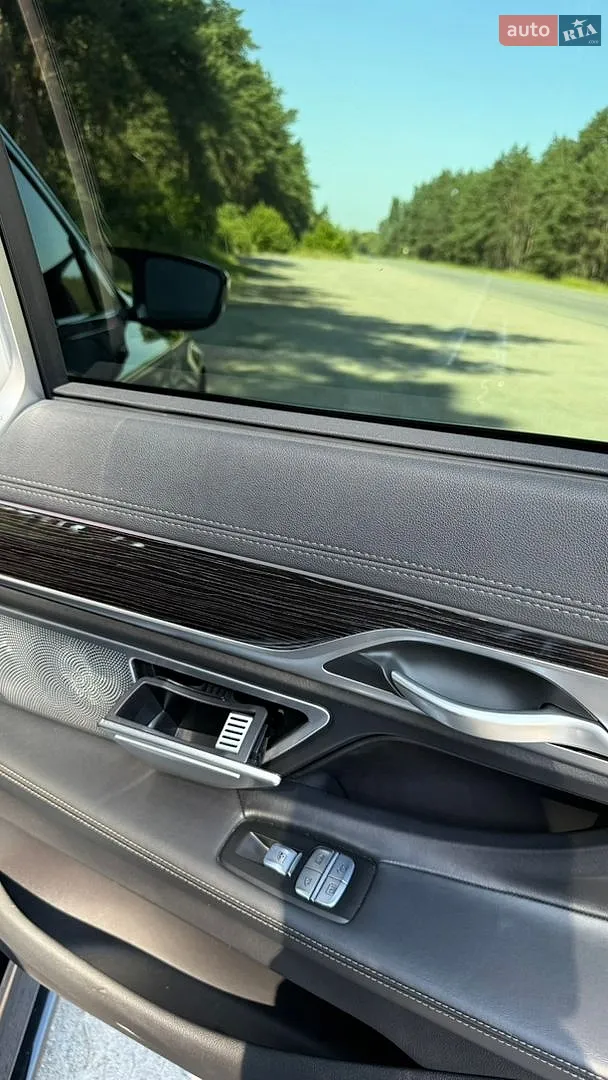 2019 BMW 7er - мініатюра 10