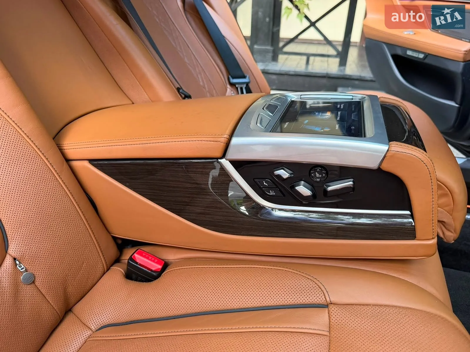 2015 BMW 7er - мініатюра 6