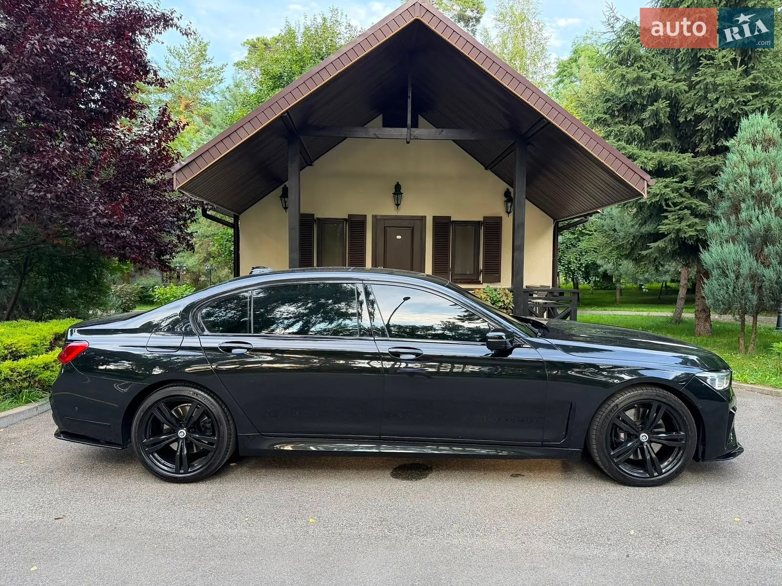 2015 BMW 7er - мініатюра 15