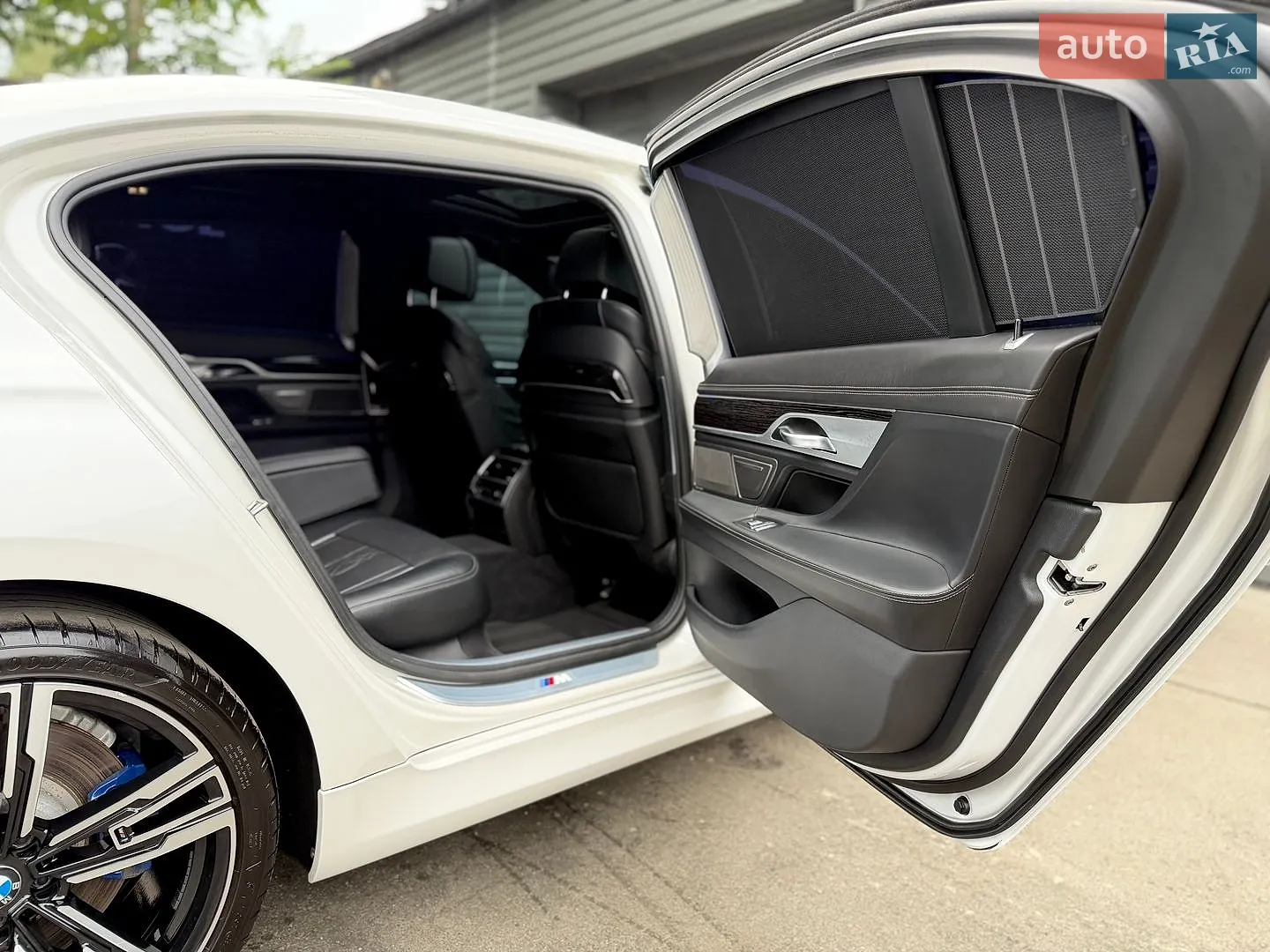 2020 BMW 7er - мініатюра 28