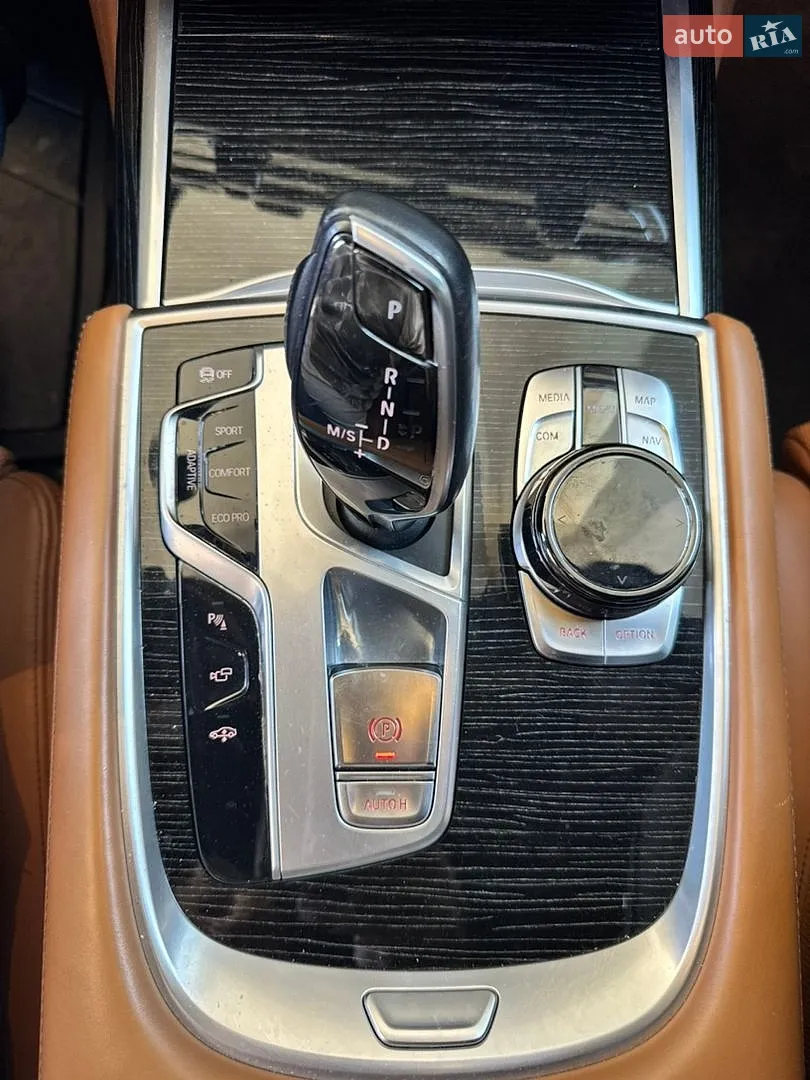 2016 BMW 7er - мініатюра 12